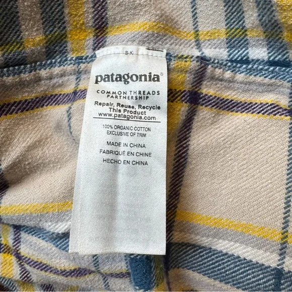 Patagonia Yellow Blue Tan Plaid Flannel Shirt - Picture 10 of 10